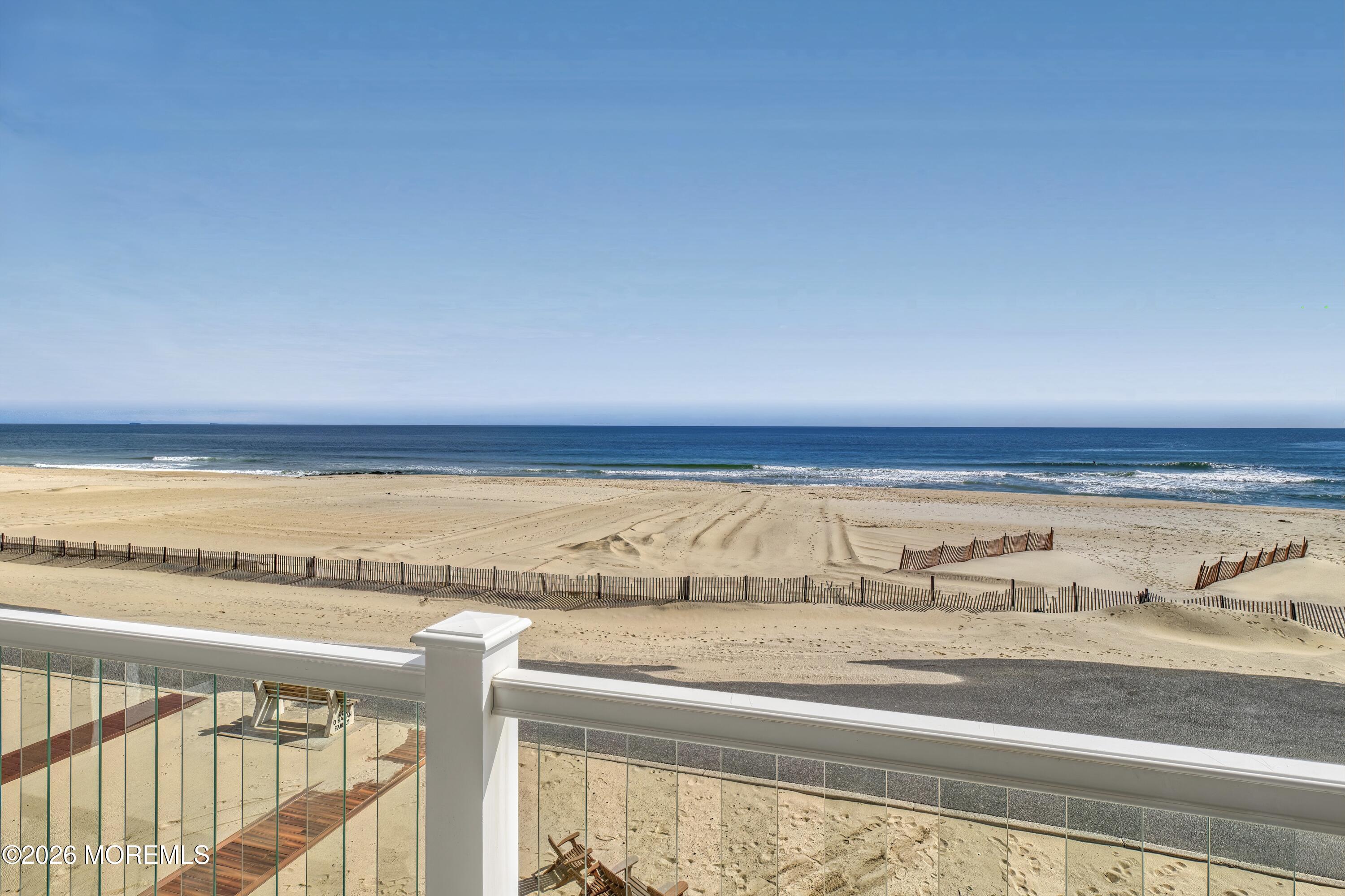 431 Beach Front Manasquan, NJ 08736 - Photo 10 of 44 22BeachFront431 (1)