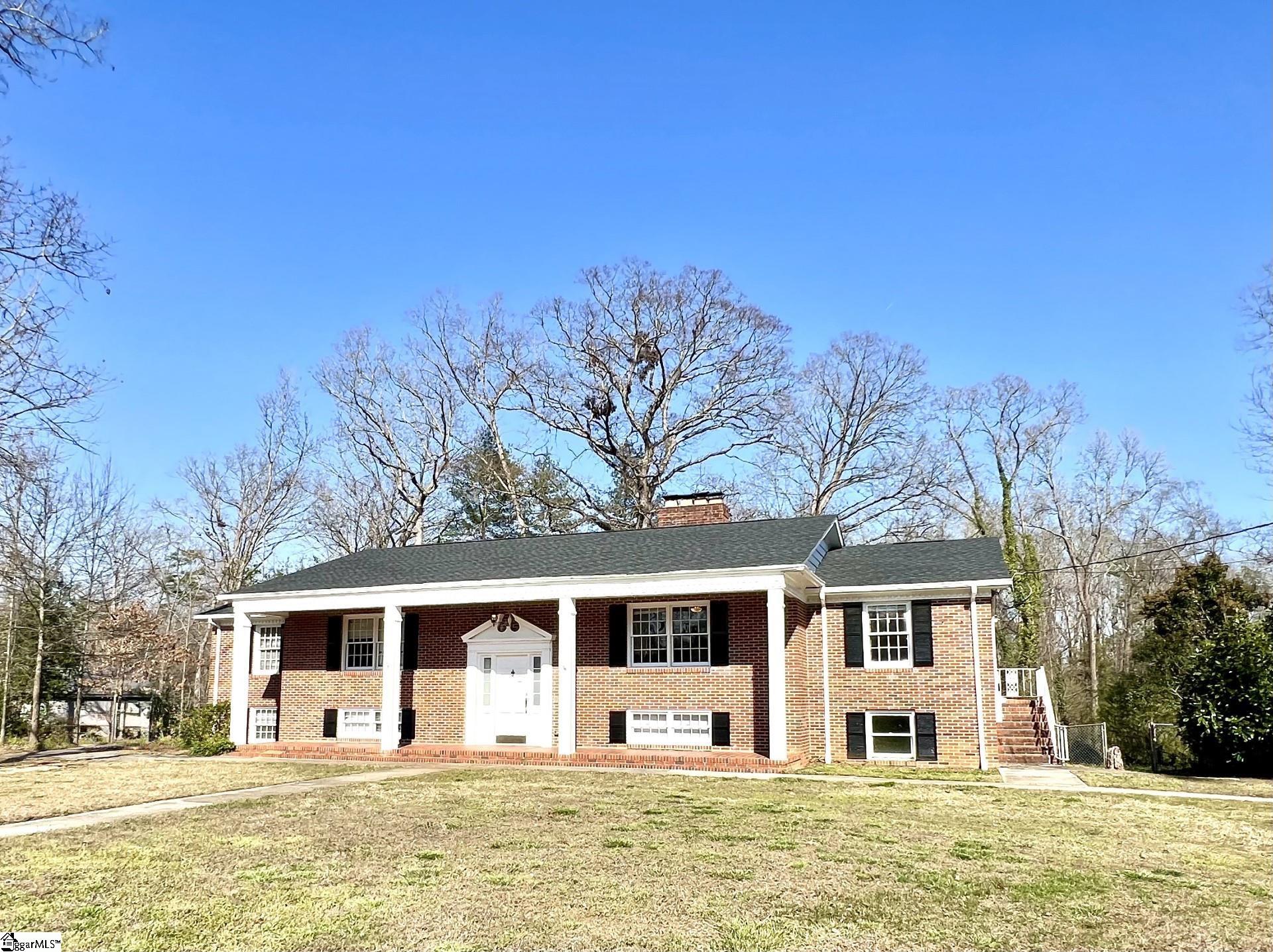 5 Howell Road Greenville, SC 29615 - Photo 3 of 25 Gallery Image 3