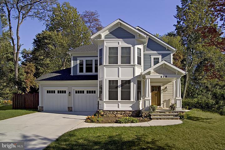 618 Tapawingo Road Southwest Vienna, VA 22180 - Photo 1 of 29 Exterior (Front)