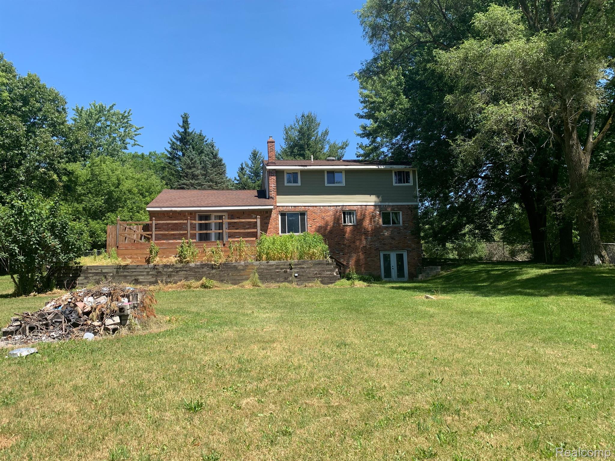 301 North Baldwin Road Oxford, MI 48371 - Photo 9 of 33