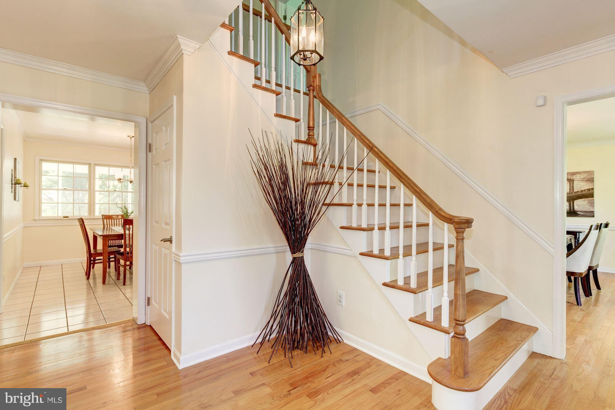 4017 Manor Oaks Road Phoenix, MD 21131 - Photo 2 of 30 Bright Foyer