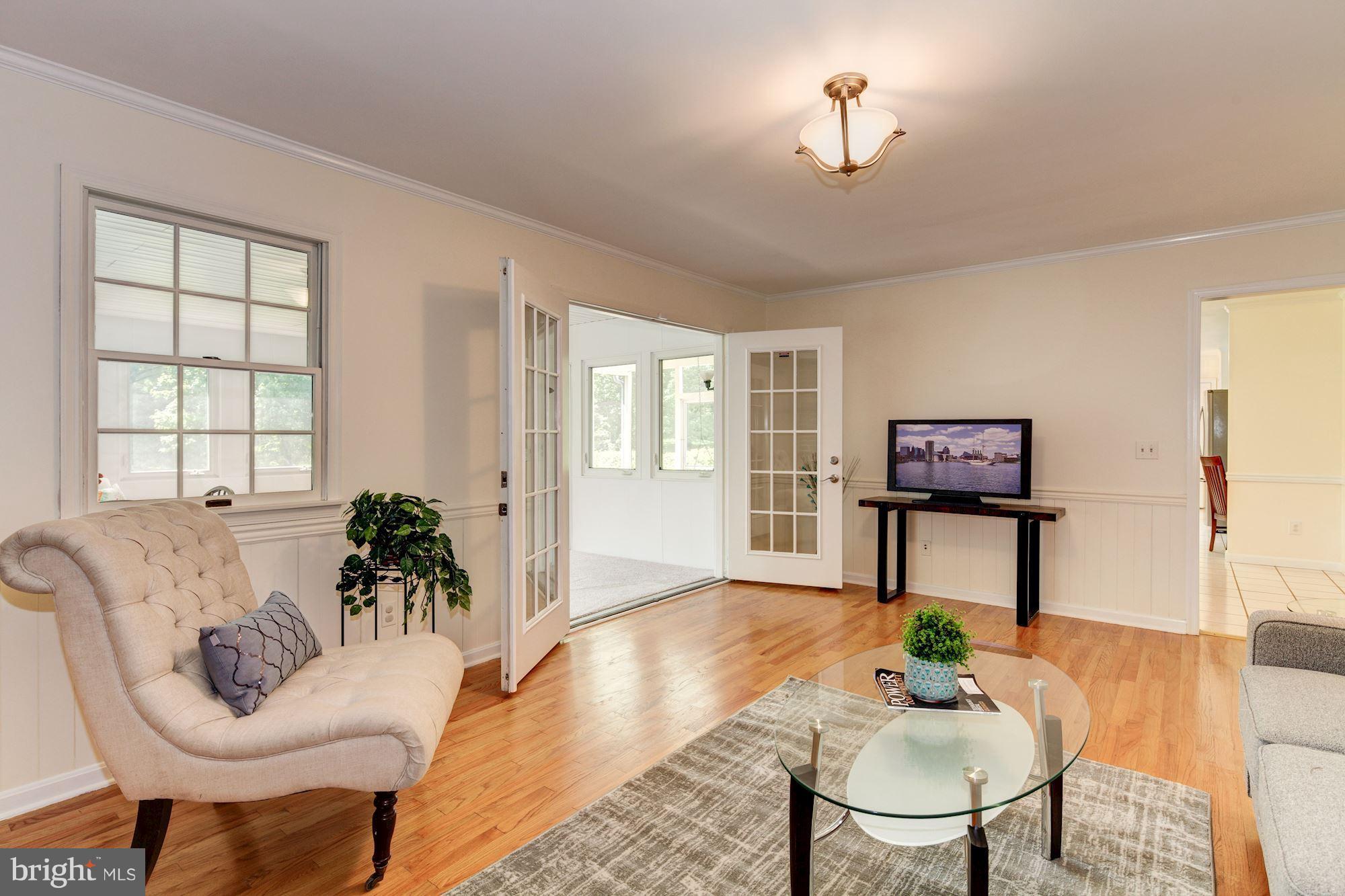 4017 Manor Oaks Road Phoenix, MD 21131 - Photo 10 of 30 Family Room