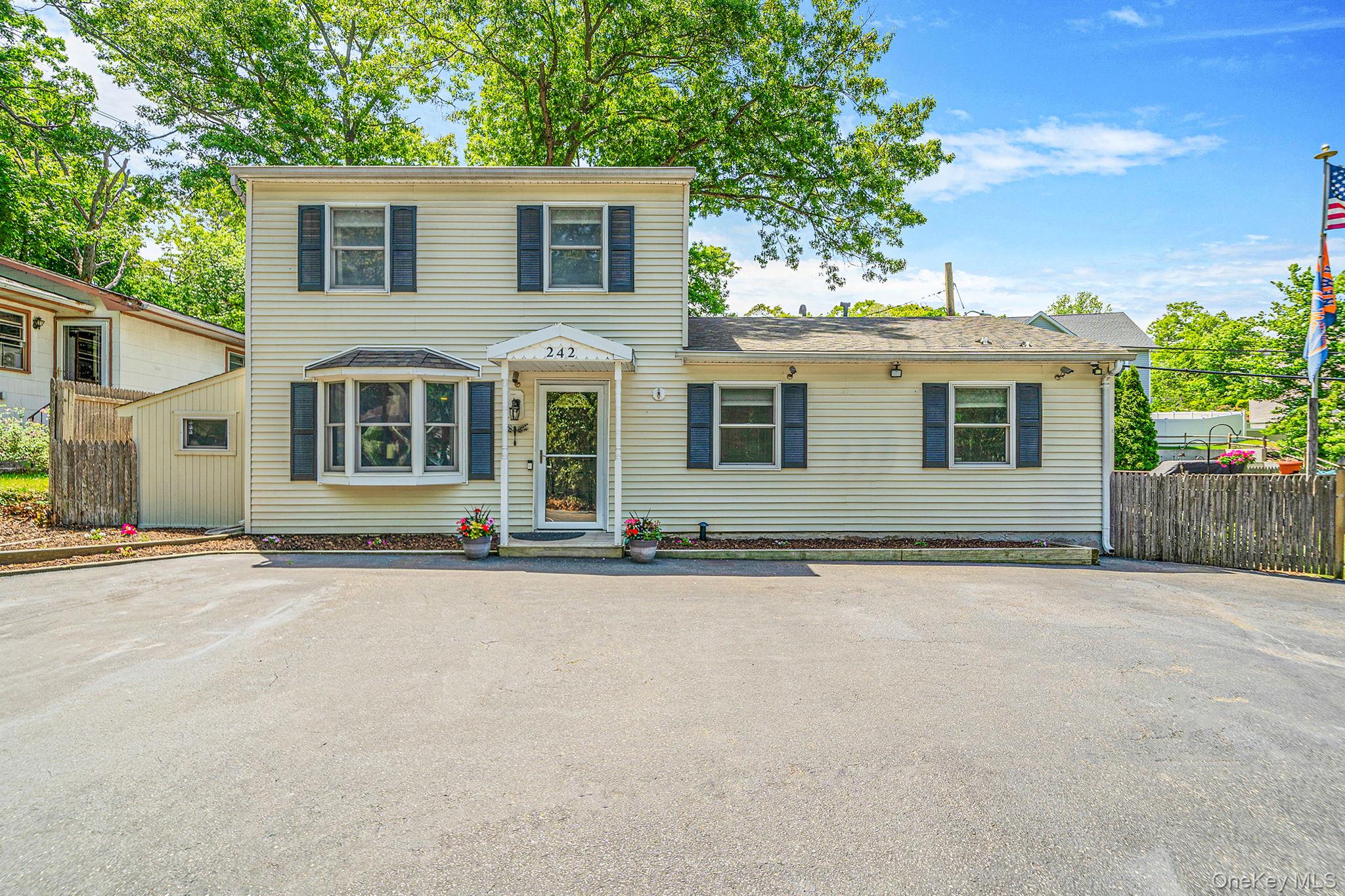 242 Lower Rocky Point Road Sound Beach, NY 11789 - Photo 1 of 36