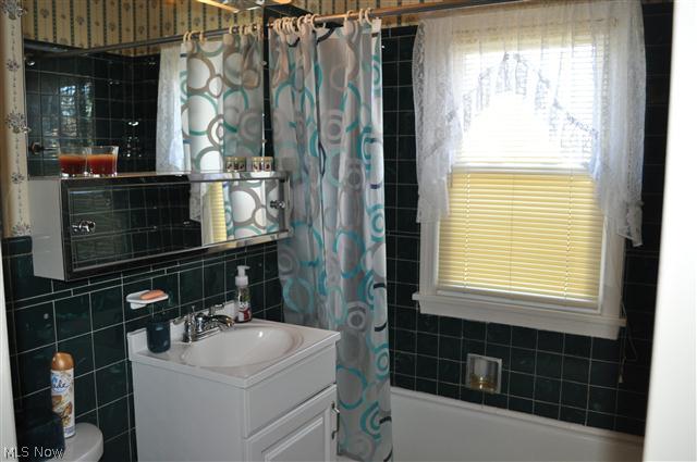 4933 Arbor Road Southwest Canton, OH 44710 - Photo 11 of 25 Gallery Image 11