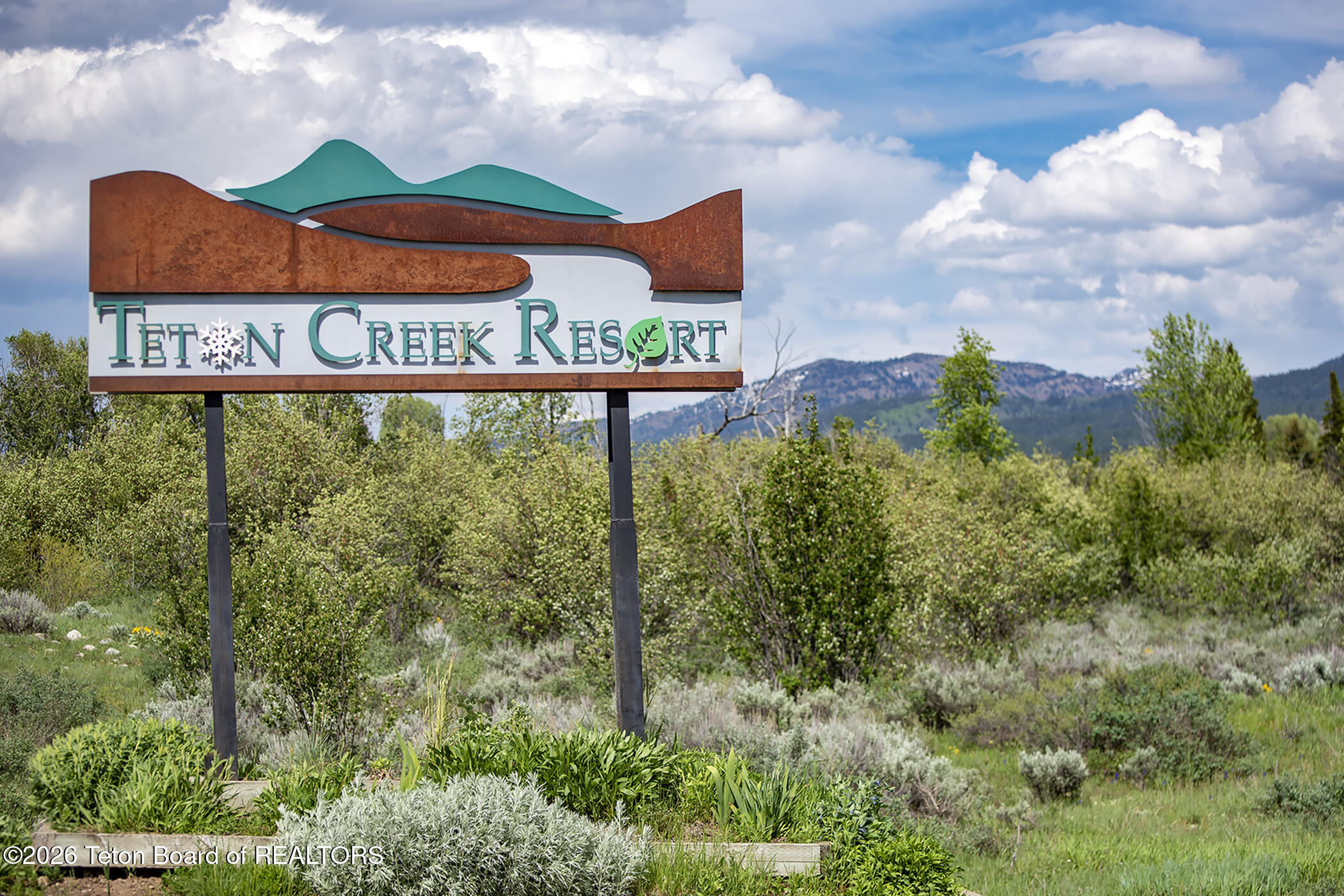 2740 Shadowmoon Lane, Unit 218 Driggs, ID 83422 - Photo 21 of 37 TCR_exterior_1