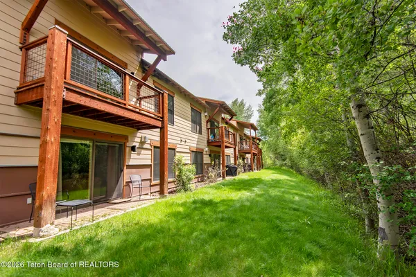 $599,000 | 2740 Shadowmoon Lane, Unit 218, Driggs, ID 83422