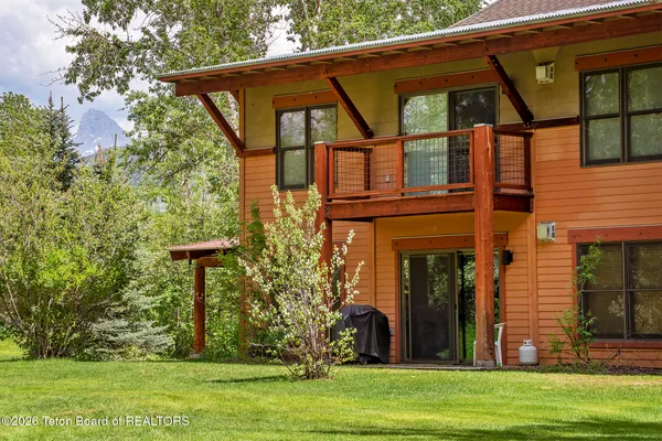 $599,000 | 2740 Shadowmoon Lane, Unit 218, Driggs, ID 83422