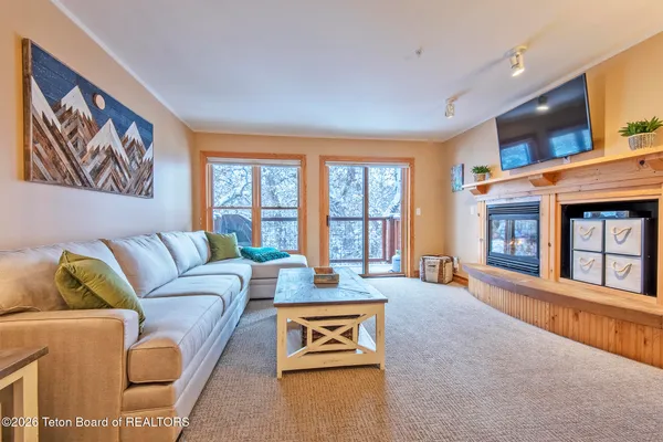 $599,000 | 2740 Shadowmoon Lane, Unit 218, Driggs, ID 83422