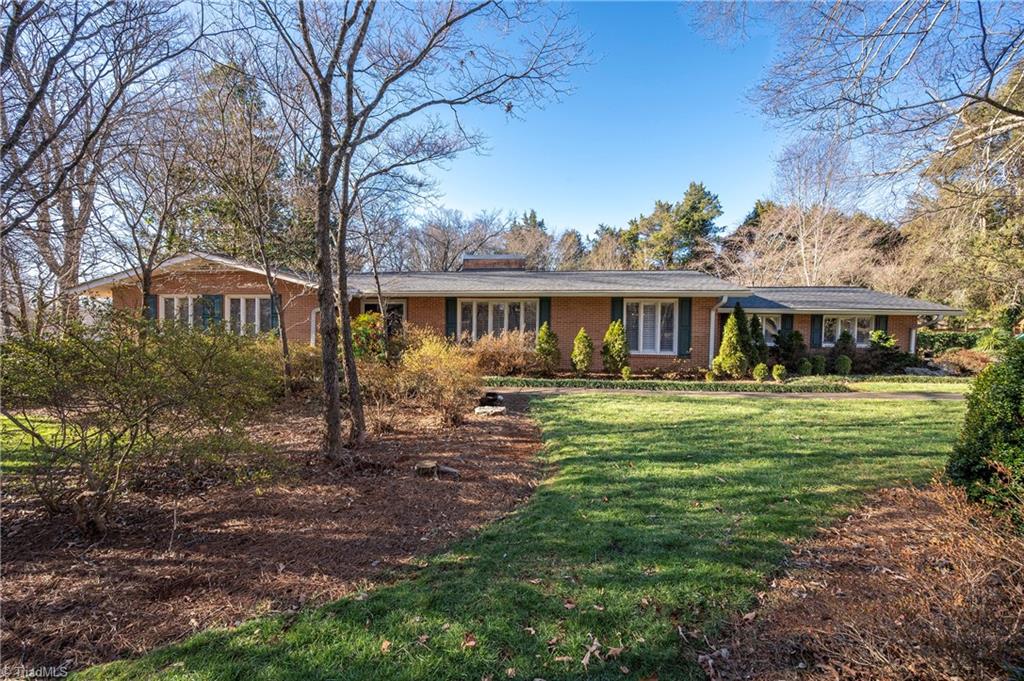 Front Elevation-4255 Briar Creek Rd, Clemmons