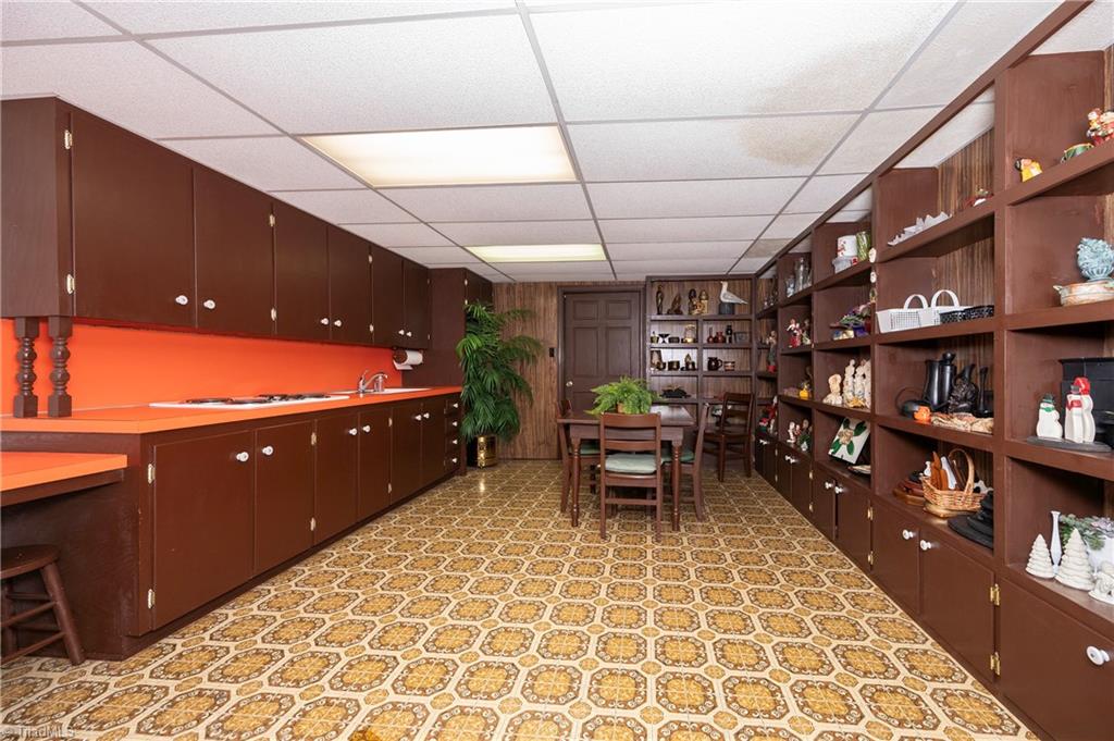 4255 Briar Creek Road Clemmons, NC 27012 - Photo 23 of 44 Basement Kitchen