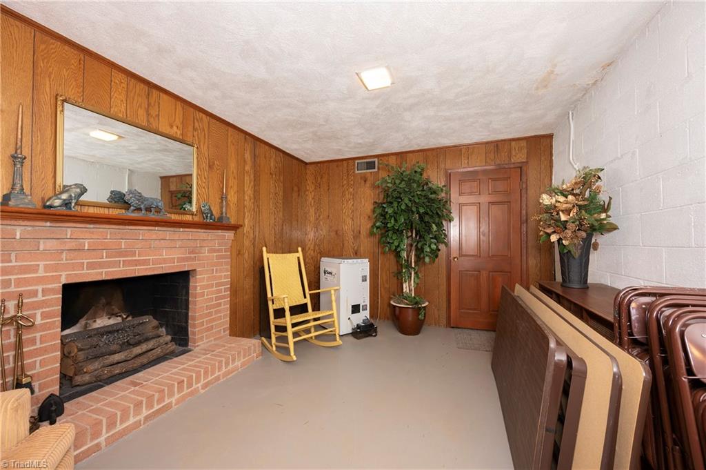 4255 Briar Creek Road Clemmons, NC 27012 - Photo 27 of 44 Basement Theatre