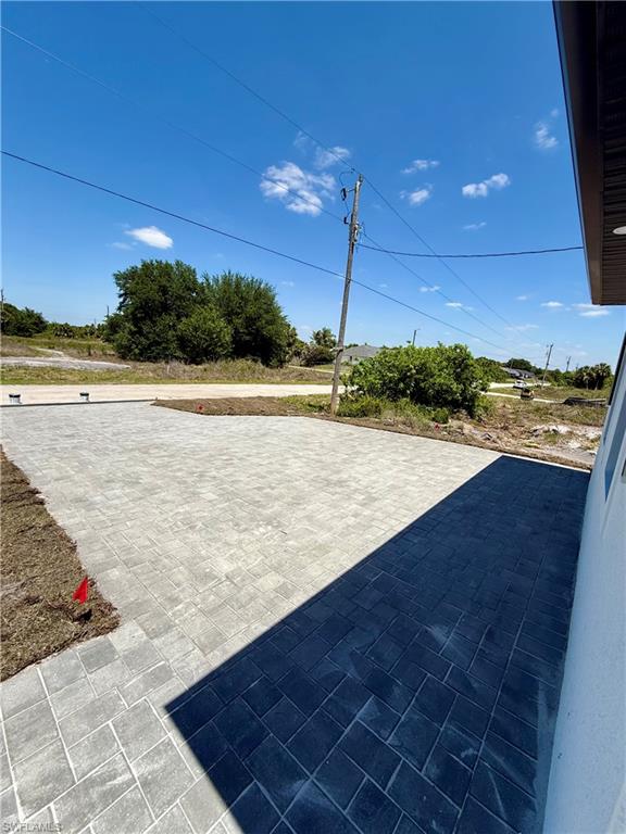 830 Wolverine Street East Lehigh Acres, FL 33974 - Photo 3 of 25