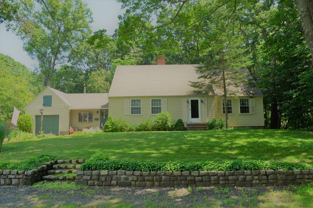 70 Oak Ridge Road Reading, MA 01867 - Photo 1 of 30