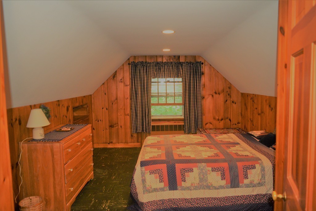 70 Oak Ridge Road Reading, MA 01867 - Photo 20 of 30