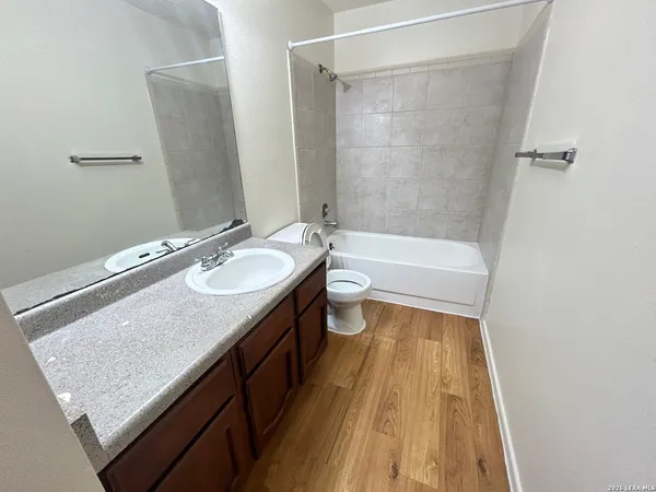 $1,295 | 7228 Rimwood Street, Live Oak, TX 78233