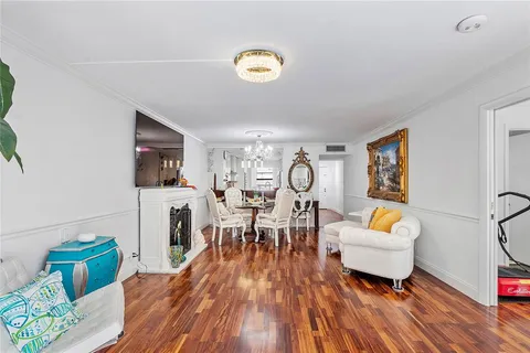 $497,900 | 2029 North Ocean Boulevard, Unit 208, Fort Lauderdale, FL 33305