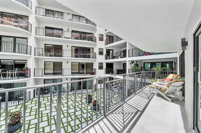 $545,000 | 2029 North Ocean Boulevard, Unit 208, Fort Lauderdale, FL 33305