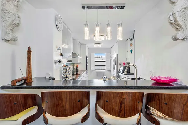 $545,000 | 2029 North Ocean Boulevard, Unit 208, Fort Lauderdale, FL 33305