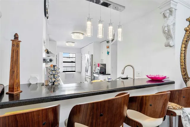 $545,000 | 2029 North Ocean Boulevard, Unit 208, Fort Lauderdale, FL 33305