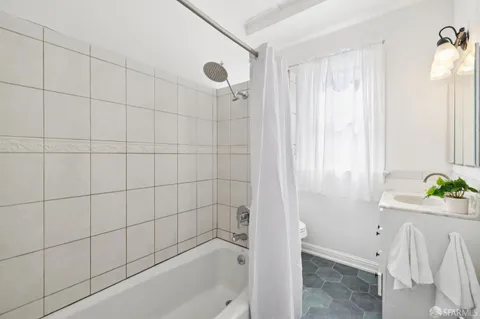 $995,000 | 3396 16th Street, San Francisco, CA 94114