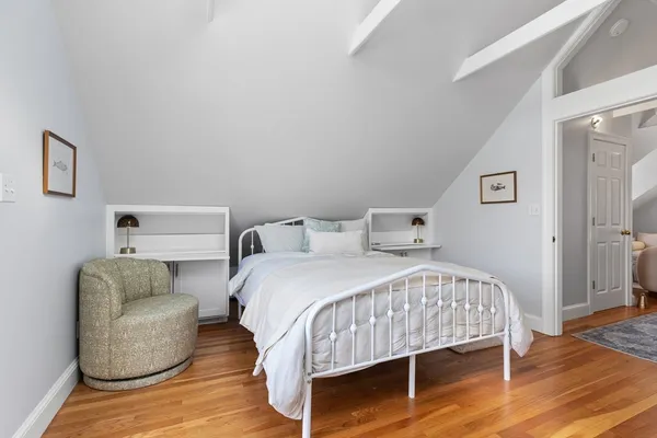 $3,200 | 3 Circle Street, Unit 3, Marblehead, MA 01945