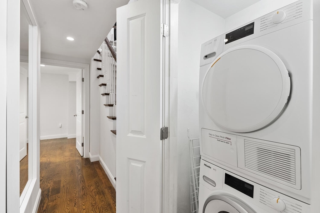 81 Appleton Street, Unit 1 Boston, MA 02116 - Photo 26 of 35 a view of a livingroom with wooden floor and entryway