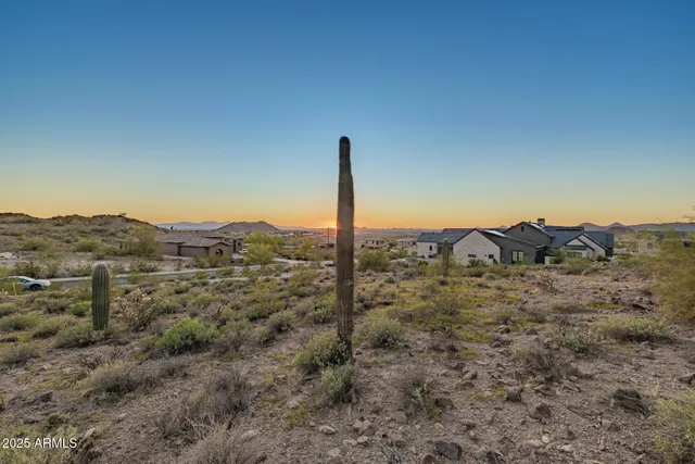 a view of a backyard with a sink