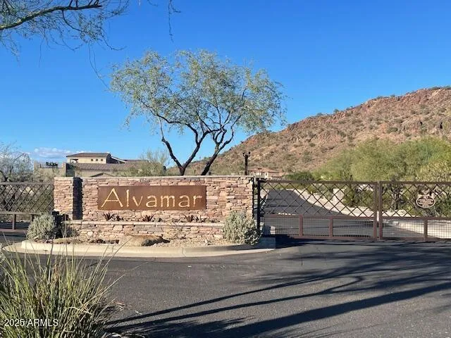 $775,000 | 8962 West Roberta Lane, Unit 18, Peoria, AZ 85383