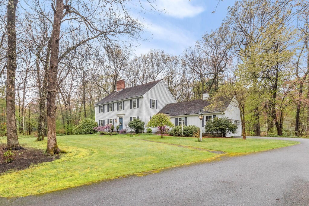 126 High Ridge Road Boxford, MA 01921 - Photo 2 of 19