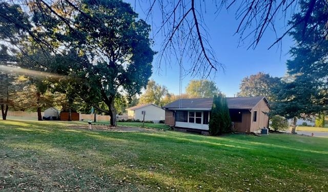 2008 Ridgeway Road Monroe, WI 53566 - Photo 25 of 28