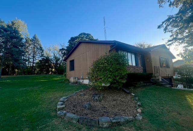 2008 Ridgeway Road Monroe, WI 53566 - Photo 26 of 28