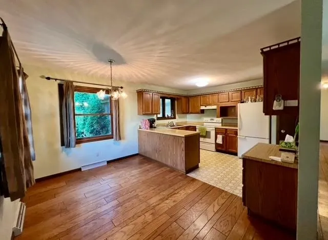 $257,900 | 2008 Ridgeway Road, Monroe, WI 53566