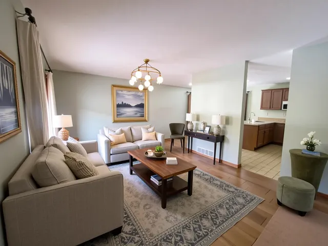 $257,900 | 2008 Ridgeway Road, Monroe, WI 53566