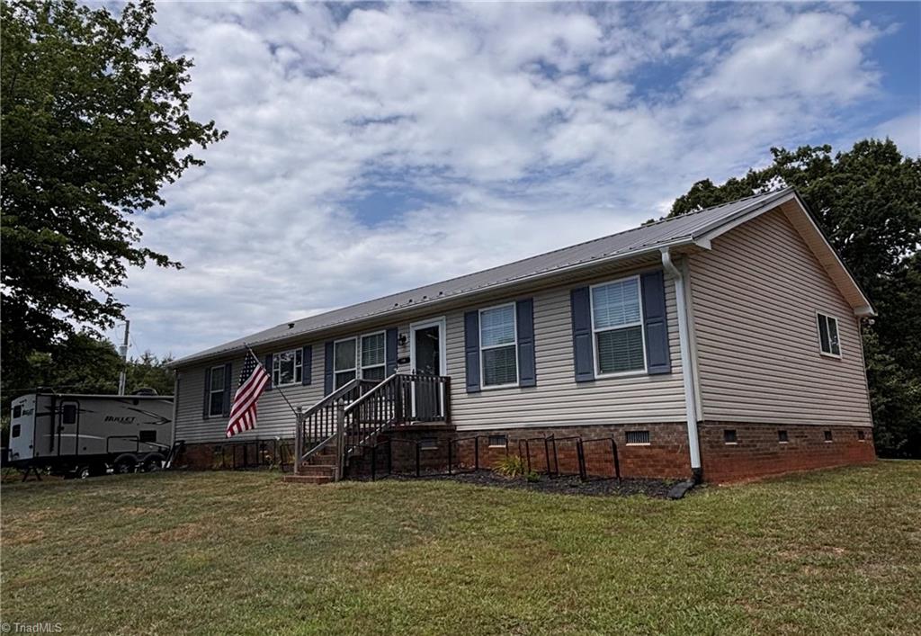 3341 Anglin Mill Road Stoneville, NC 27048 - Photo 2 of 18