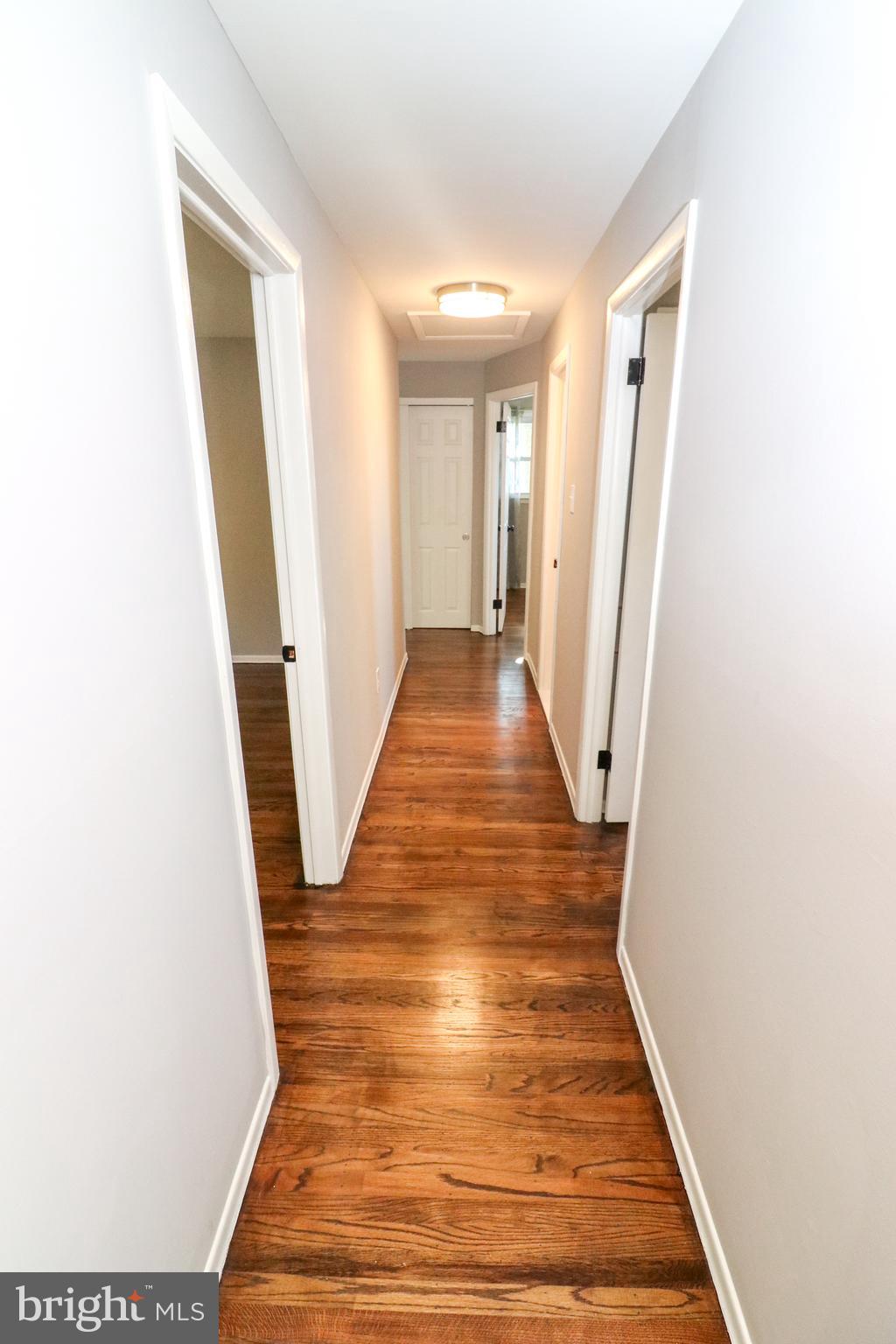 328 Coldspring Road Southampton, PA 18966 - Photo 18 of 29 Upstairs Hall