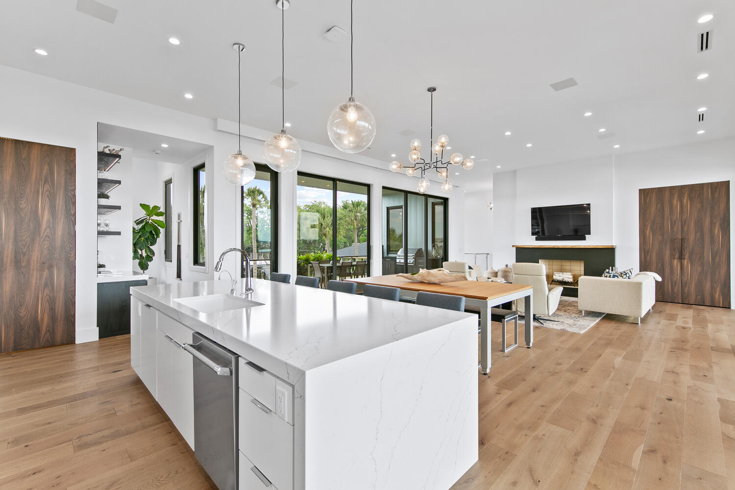 28 Hopson Road Jacksonville Beach, FL 32250 - Photo 51 of 103 Quartz countertops