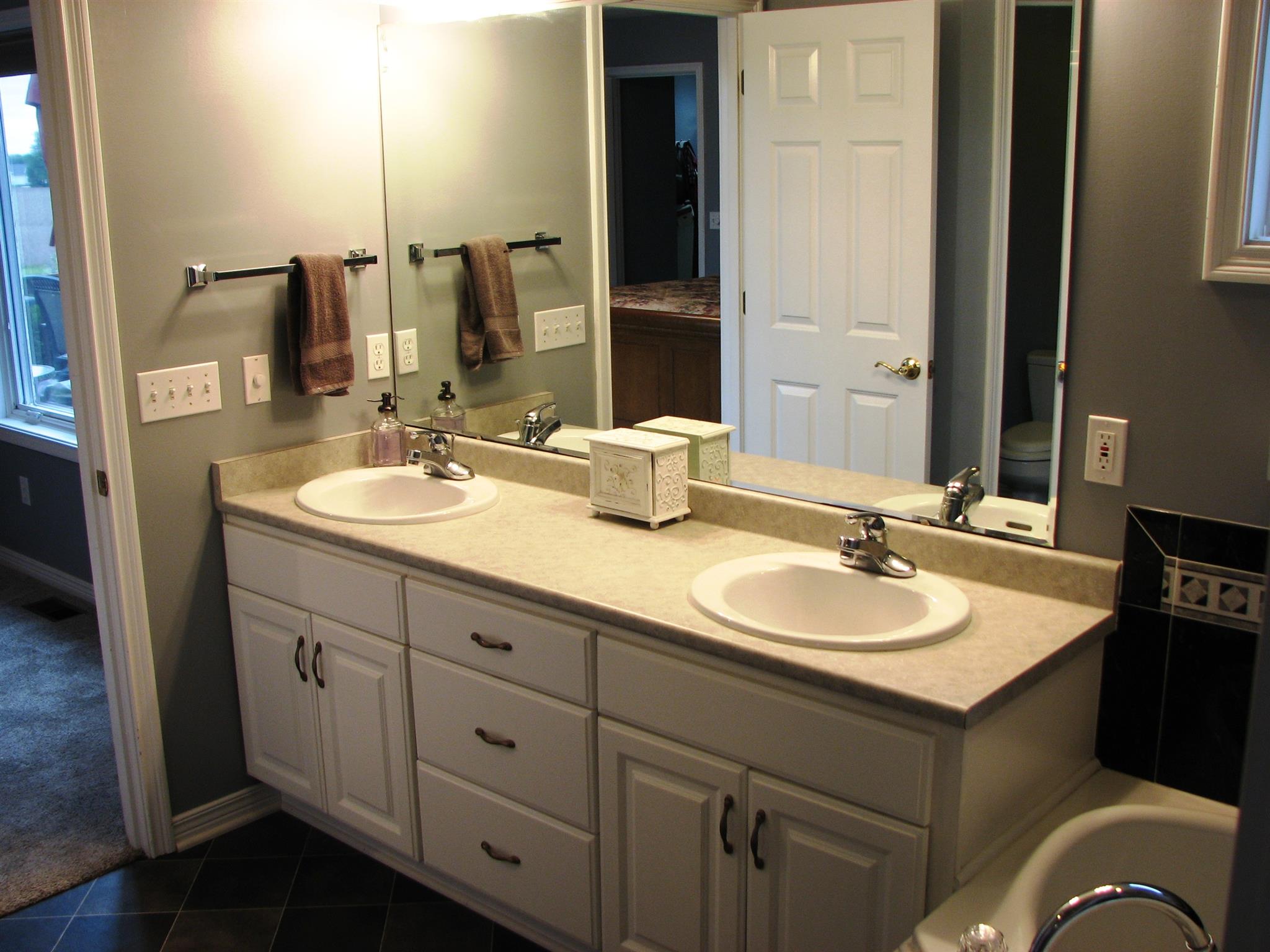 12326 Yoder Road Roanoke, IN 46783 - Photo 16 of 36