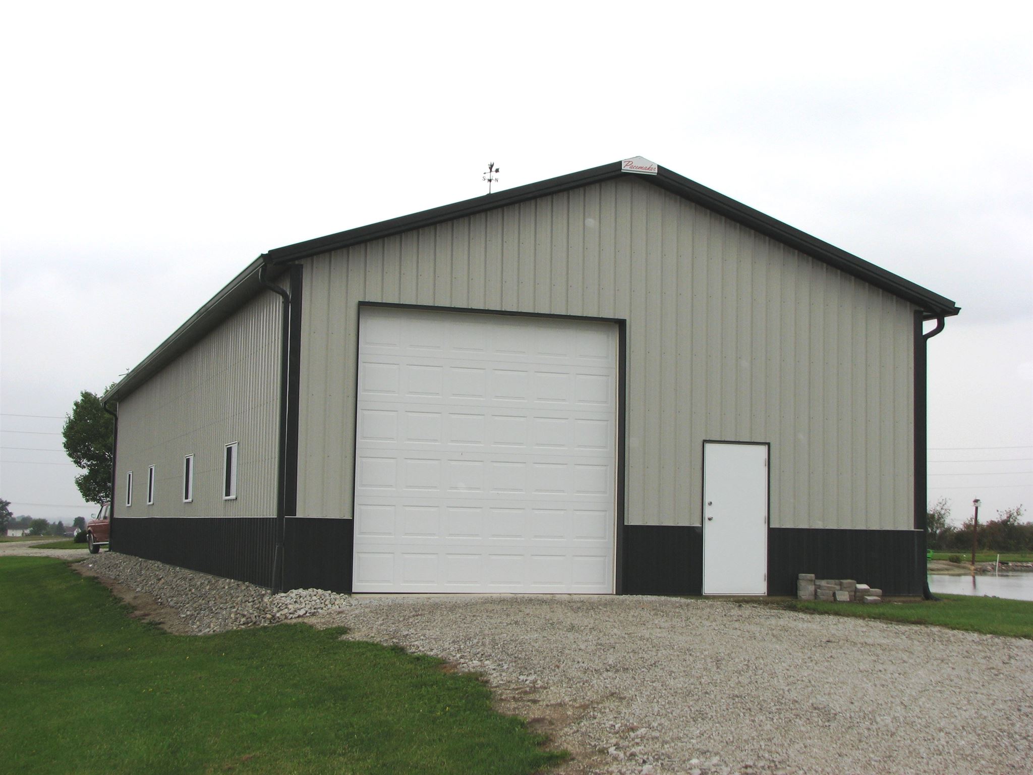 12326 Yoder Road Roanoke, IN 46783 - Photo 26 of 36
