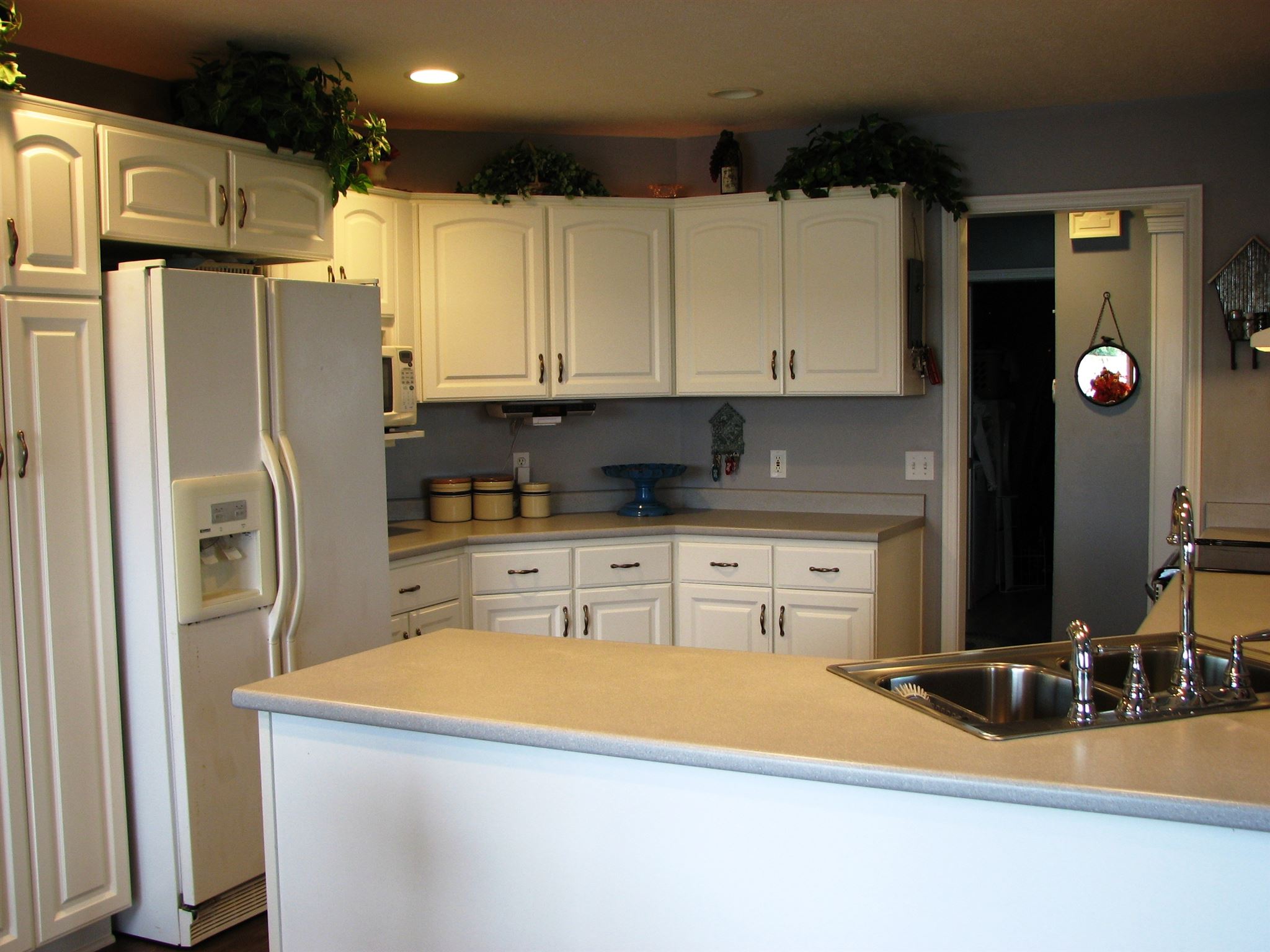 12326 Yoder Road Roanoke, IN 46783 - Photo 10 of 36