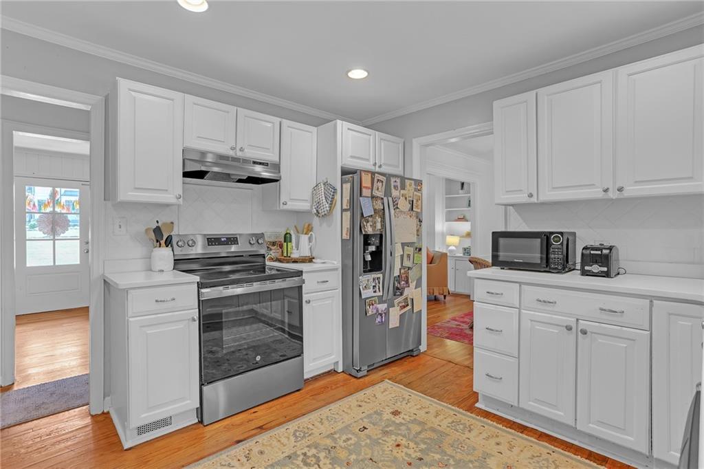 716 Burke Road Northeast Atlanta, GA 30305 - Photo 11 of 32