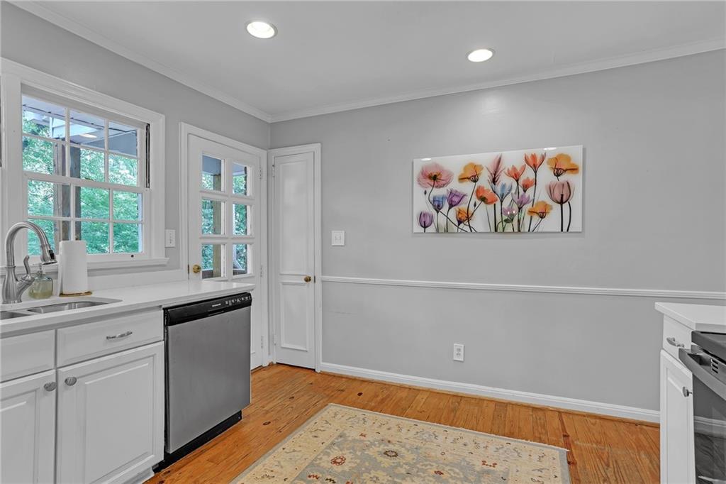 716 Burke Road Northeast Atlanta, GA 30305 - Photo 15 of 32