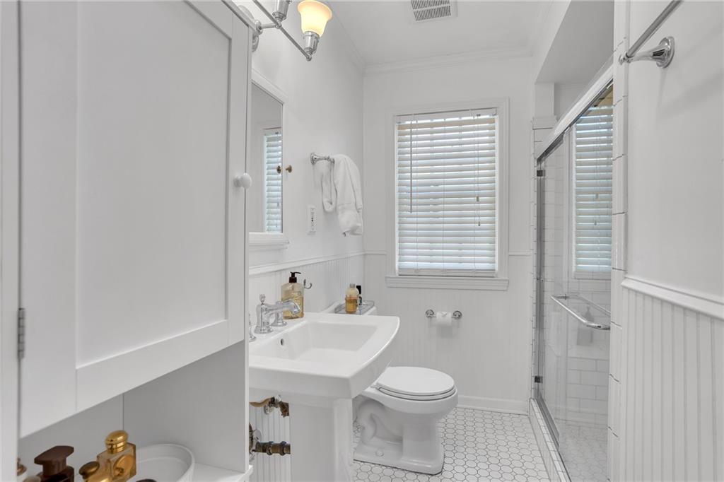 716 Burke Road Northeast Atlanta, GA 30305 - Photo 18 of 32