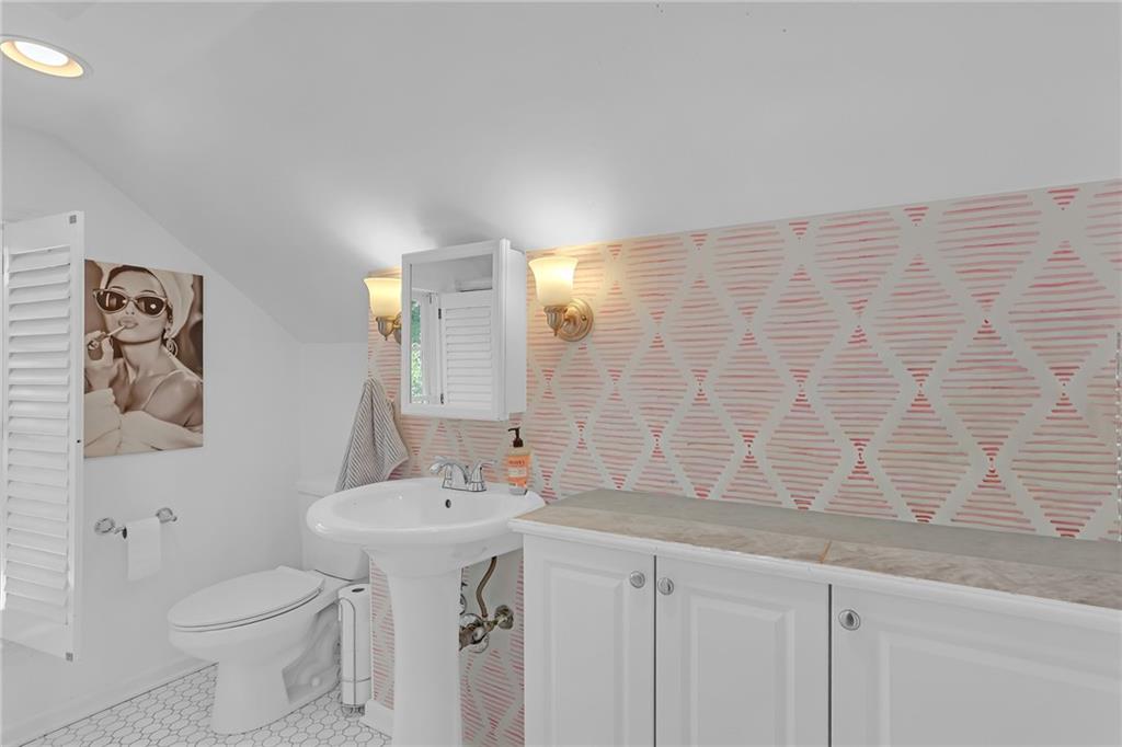 716 Burke Road Northeast Atlanta, GA 30305 - Photo 24 of 32