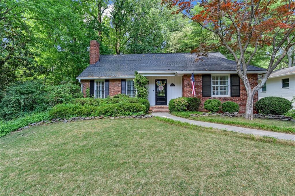 716 Burke Road Northeast Atlanta, GA 30305 - Photo 3 of 32