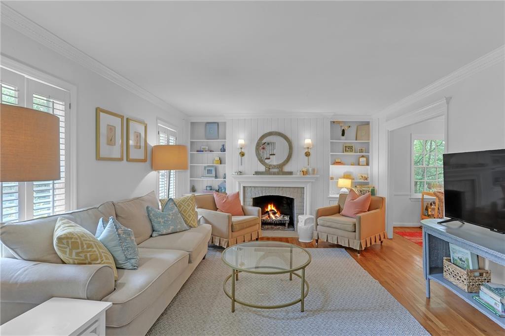 716 Burke Road Northeast Atlanta, GA 30305 - Photo 7 of 32