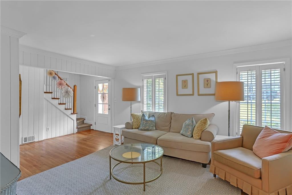 716 Burke Road Northeast Atlanta, GA 30305 - Photo 8 of 32