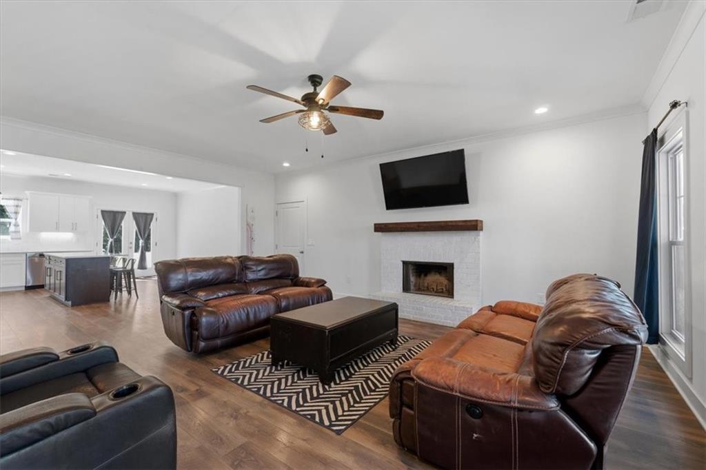 400 Pitts Chapel Road Newborn, GA 30056 - Photo 3 of 35