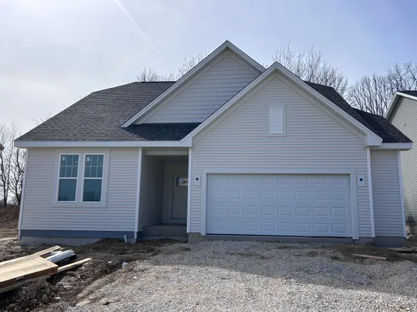 $549,900 | 1141 Mt Vernon Drive, Hartford, WI 53027