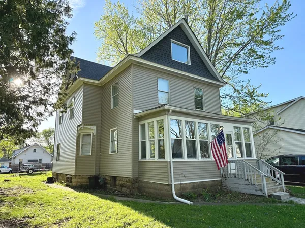 $199,900 | 508 North 8th Street, Rochelle, IL 61068