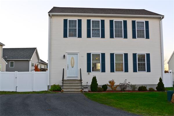 23 Wyndham Court Fall River, MA 02721 - Photo 2 of 30